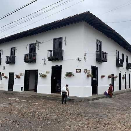 Hotel Las Nieves Джірон Екстер'єр фото