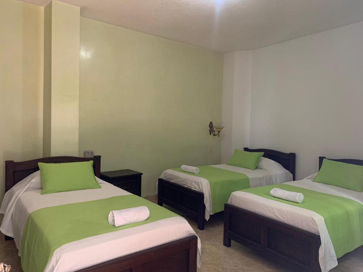 Hotel Las Nieves Джірон Екстер'єр фото